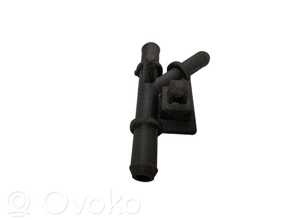 Toyota Verso Conductă/furtun lichid de răcire motor 