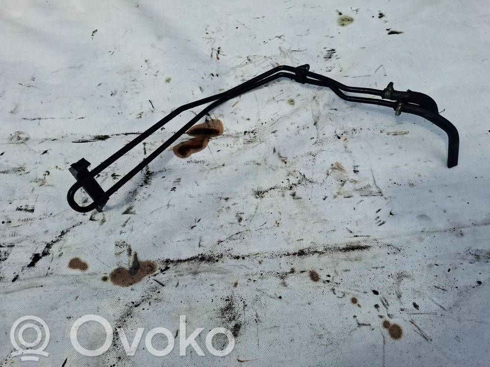 Audi A4 S4 B6 8E 8H Ohjaustehostimen letkusto 