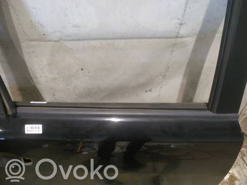 Takaoven lasin muotolista