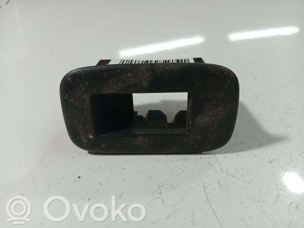 Toyota Auris 150 Rivestimento pulsantiera finestrino della portiera anteriore