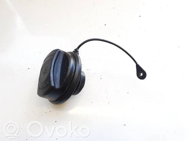 Opel Zafira B Tappo del serbatoio del carburante