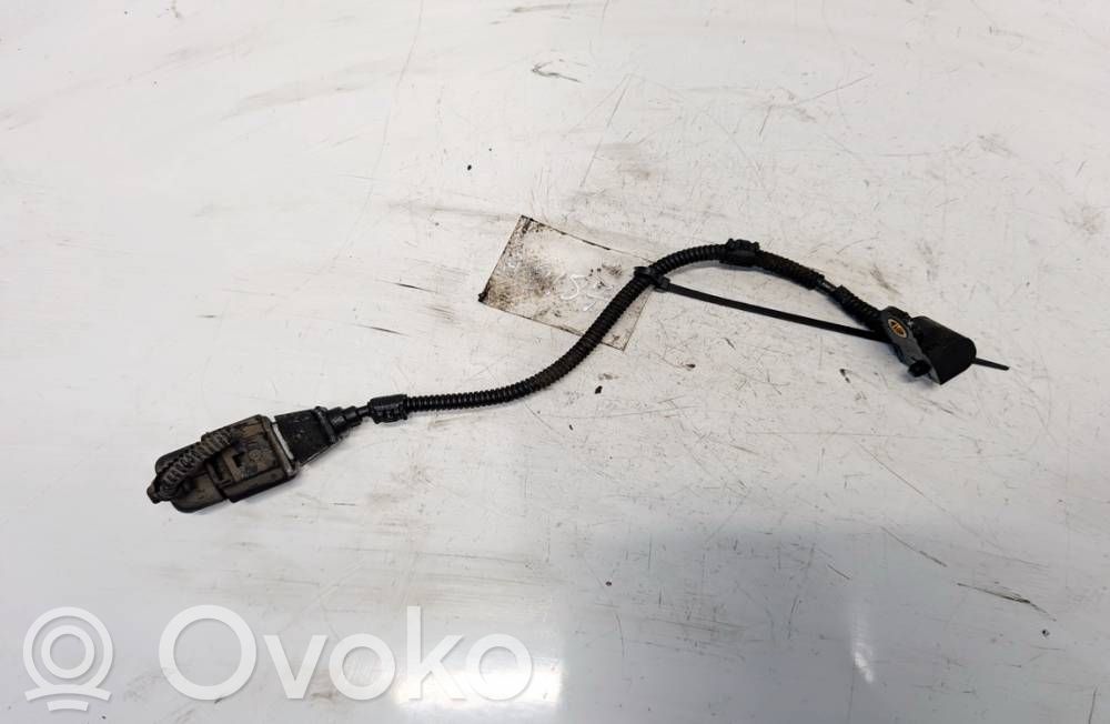 Volkswagen PASSAT B6 Sensore di posizione albero a camme