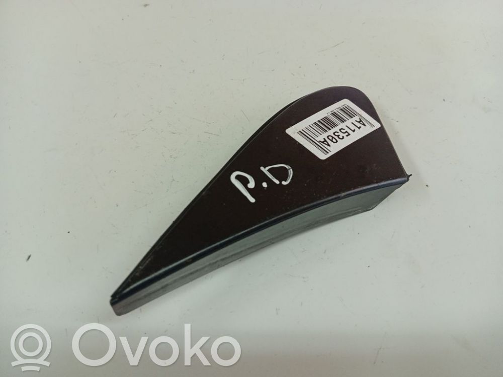 Toyota Corolla E120 E130 Altro elemento di rivestimento della portiera anteriore 