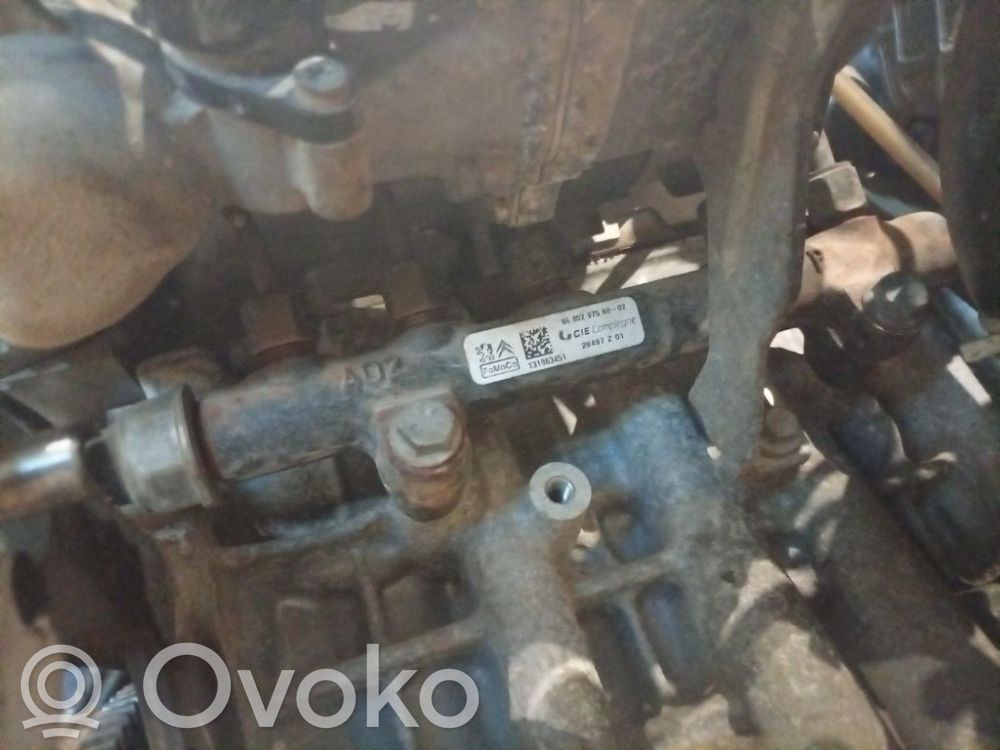 Peugeot Partner Listwa wtryskowa 