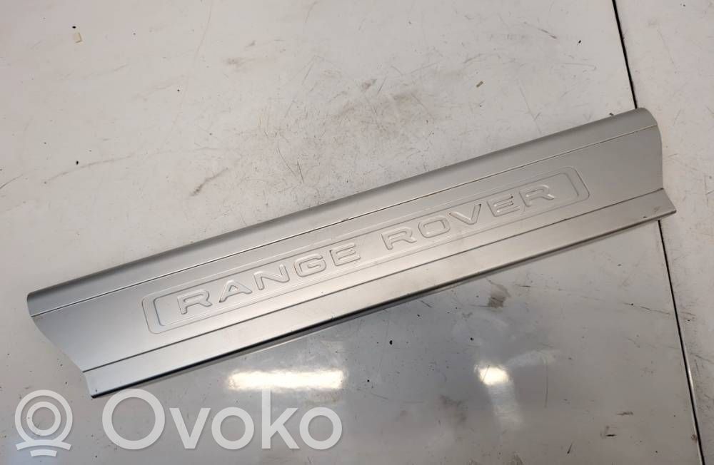 Land Rover Range Rover Sport L494 Copertura del rivestimento del sottoporta anteriore 