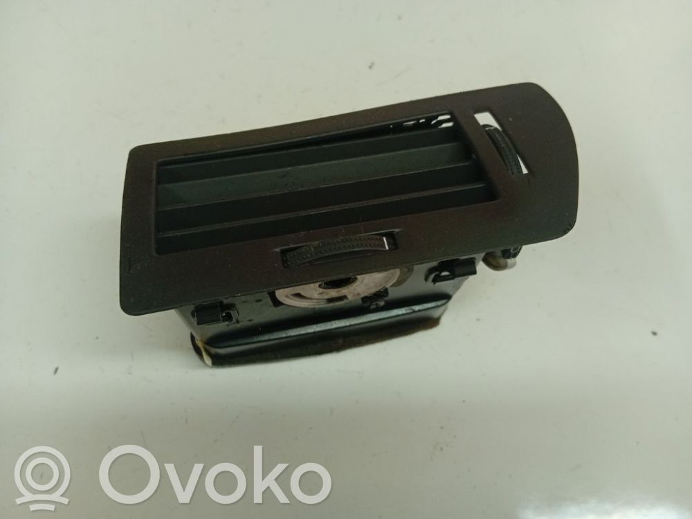 Opel Astra H Grilă ventilație centrală 