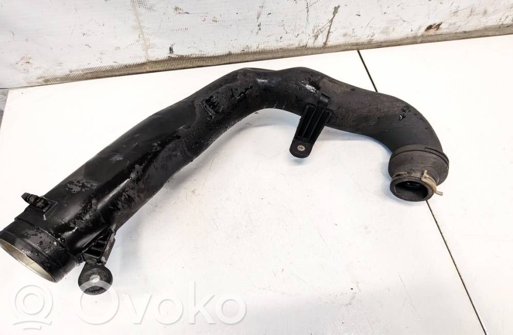 Volkswagen Jetta V Furtun/conductă intercooler 