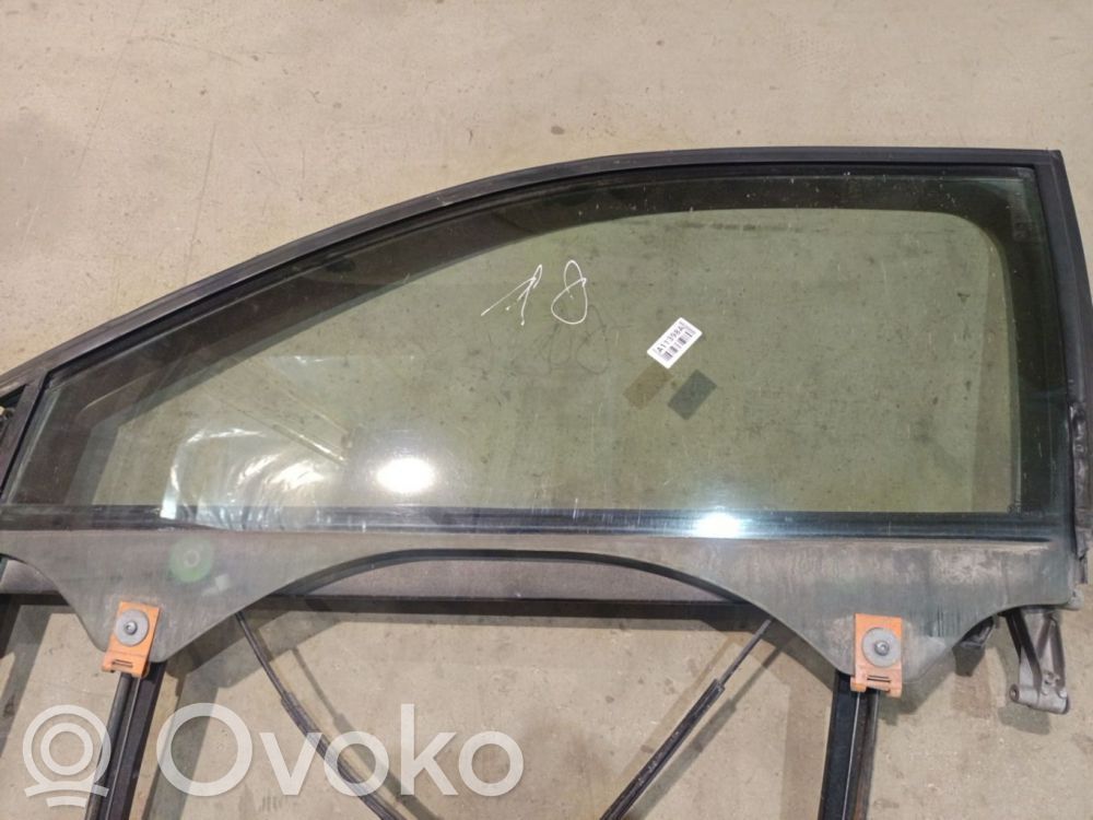 Audi A3 S3 8P Geam ușă față patru uși 