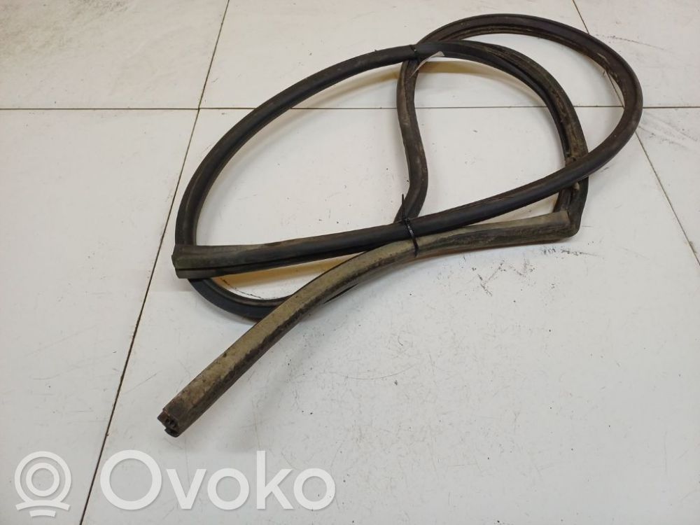 Dodge Stratus Cheder cauciuc ușă spate 