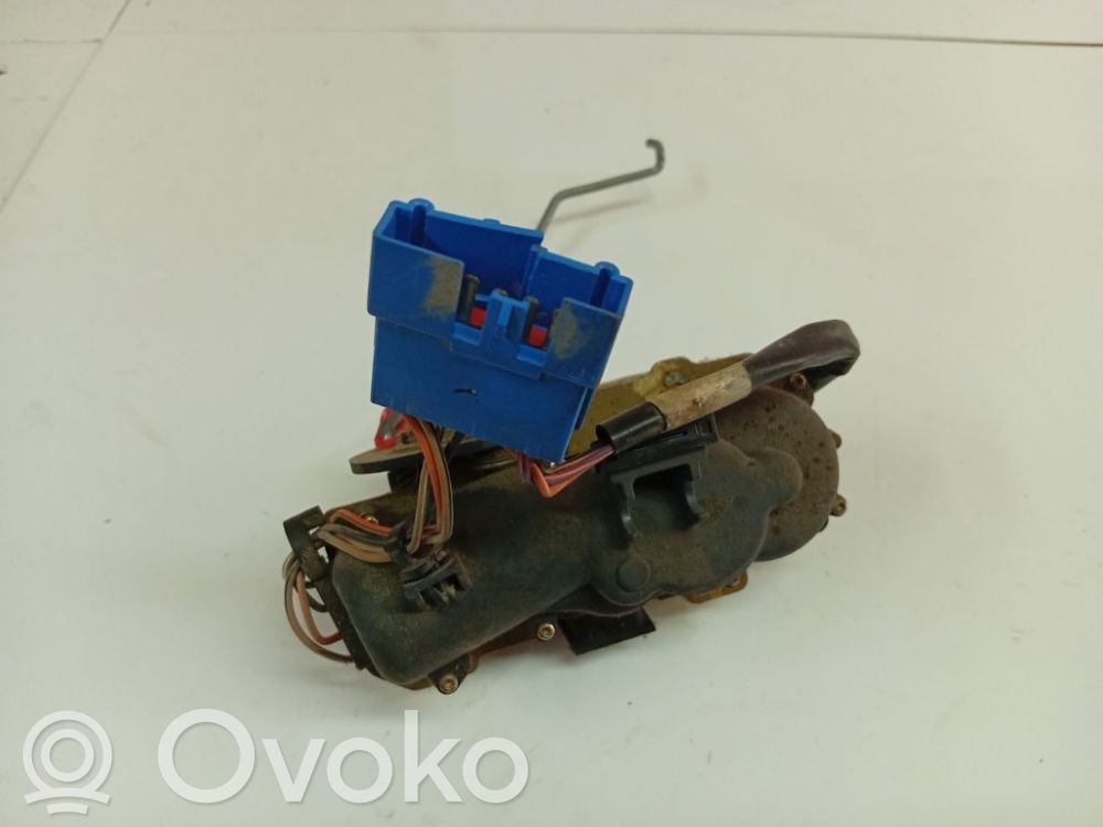 Etuoven lukko