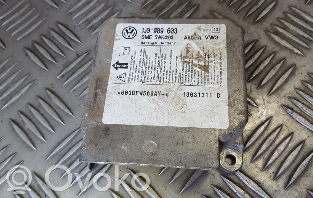 Volkswagen Transporter - Caravelle T4 Centralina/modulo airbag 