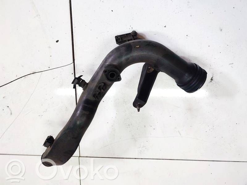 Audi A4 S4 B6 8E 8H Furtun/conductă intercooler 
