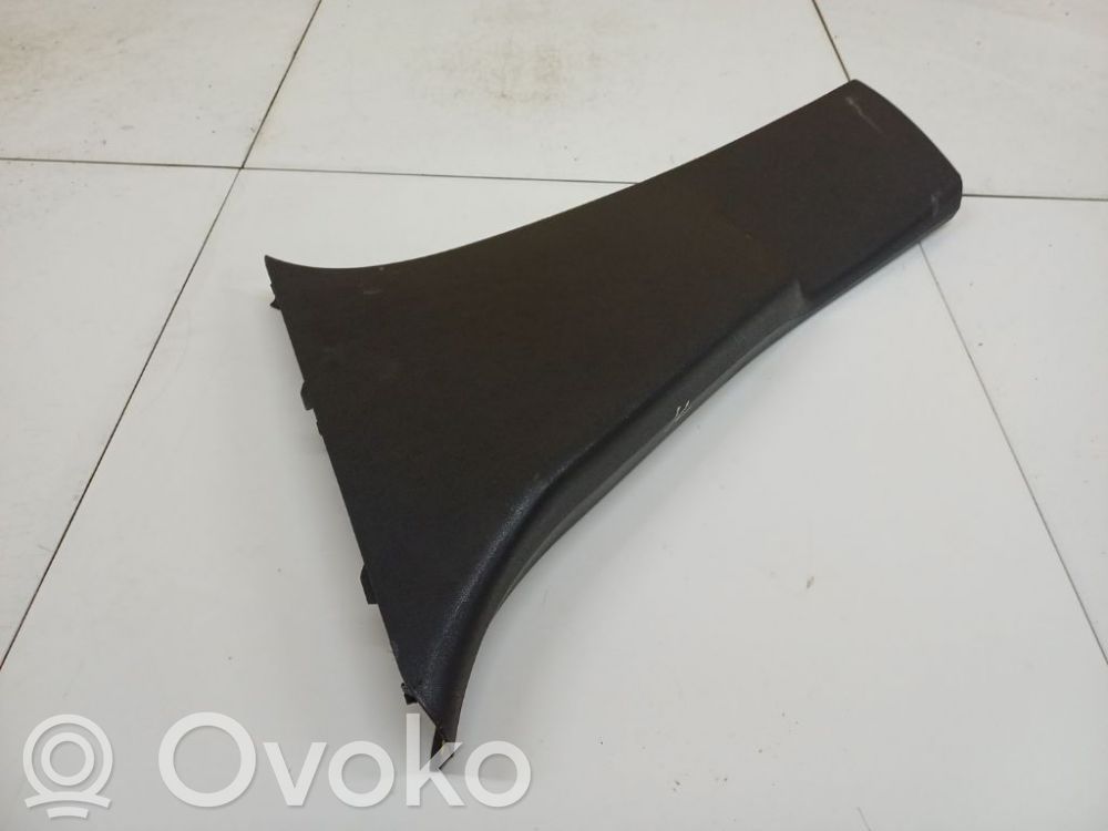 Osłona górna słupka / B   8200034955,3110S0500,8200034955