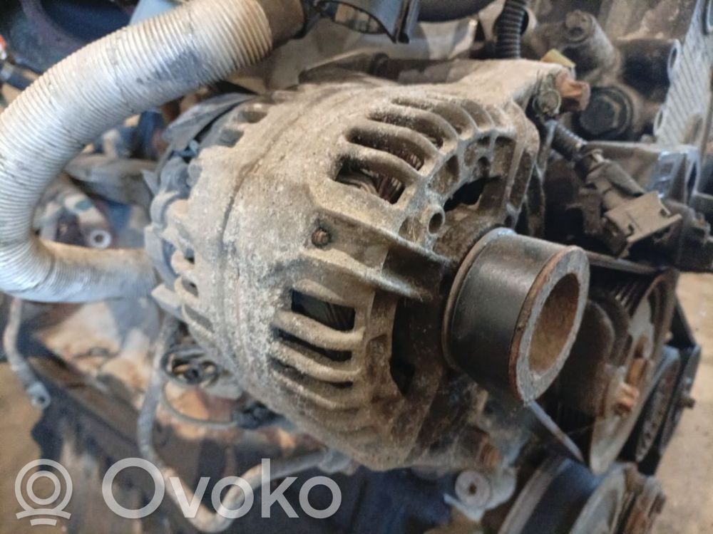Opel Astra G Generator/alternator 
