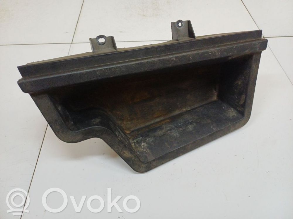Toyota Avensis T250 Vano portaoggetti