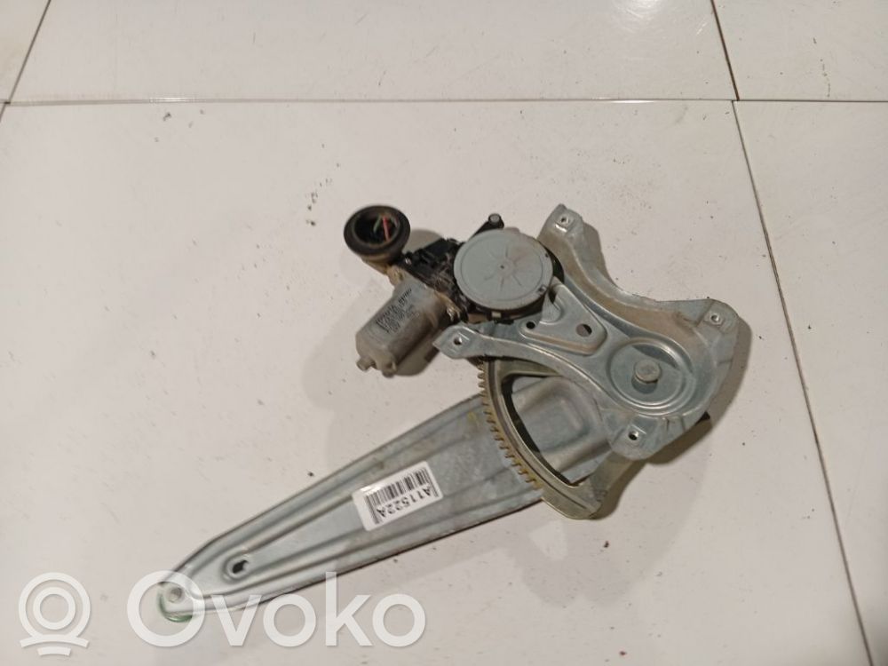 Regulador con motor de la ventanilla de la puerta corredera