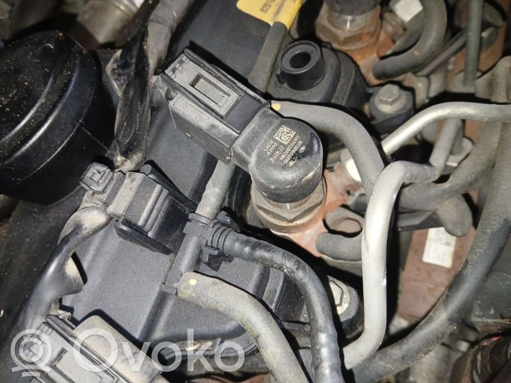 Nissan Juke I F15 Injector combustibil 