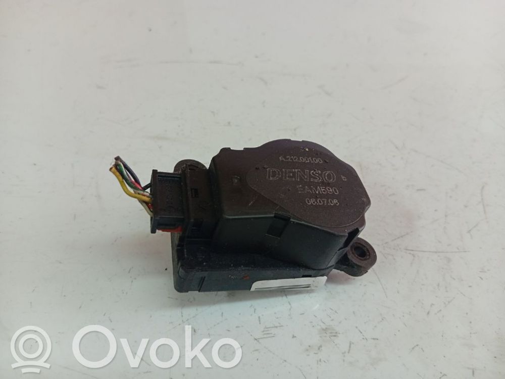 Peugeot 807 Moteur / actionneur de volet de climatisation 