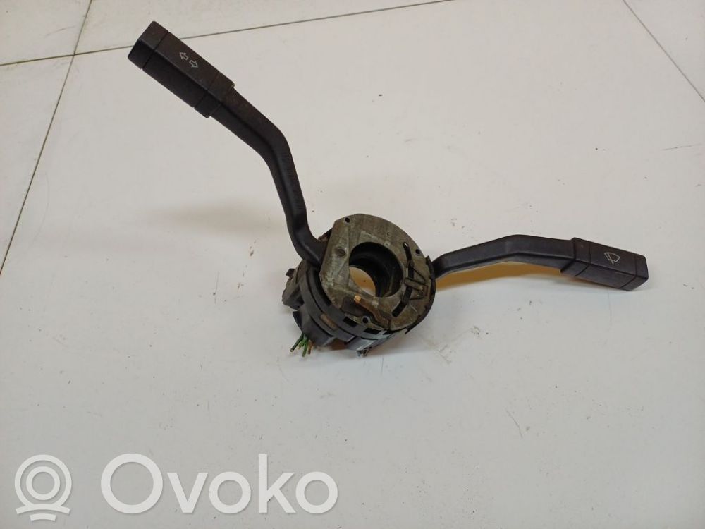 Audi 80 90 B2 Bloc semnalizator și ștergător parbriz 