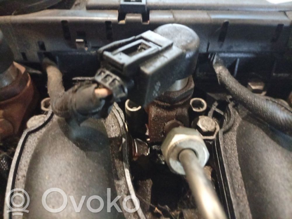 Citroen C4 Grand Picasso Injector combustibil