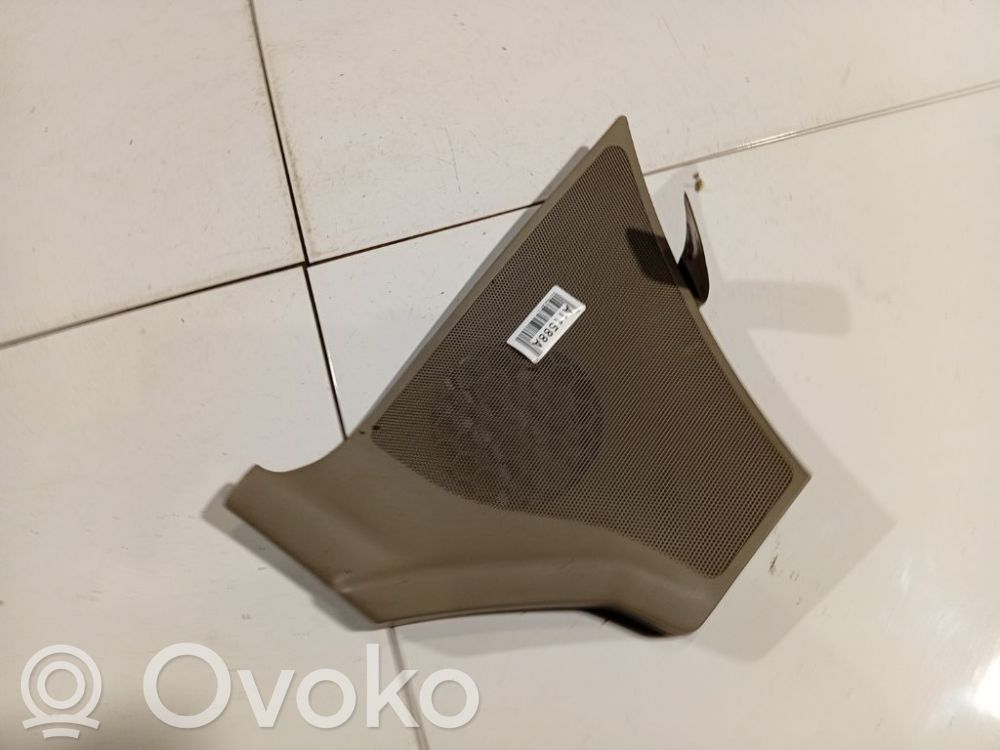 Renault Megane II Sivukaiuttimen suoja