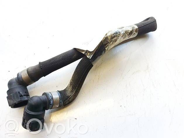 BMW 5 F10 F11 Tubo flessibile del liquido di raffreddamento del motore