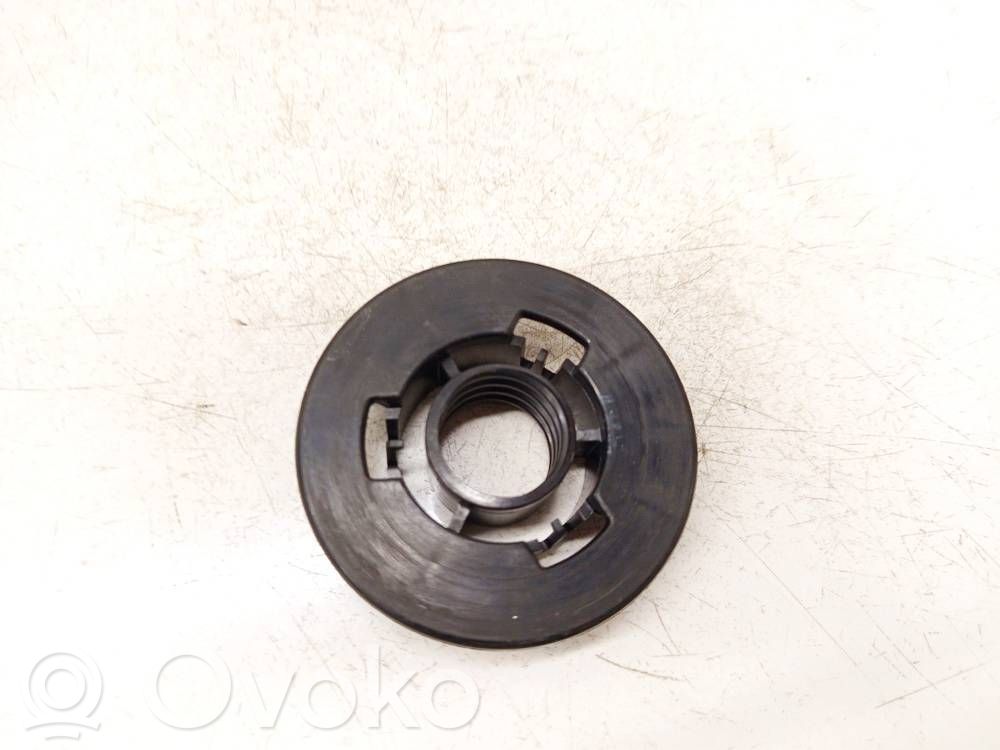Șurub fixare roată de rezervă   8K0803899,8K0803899