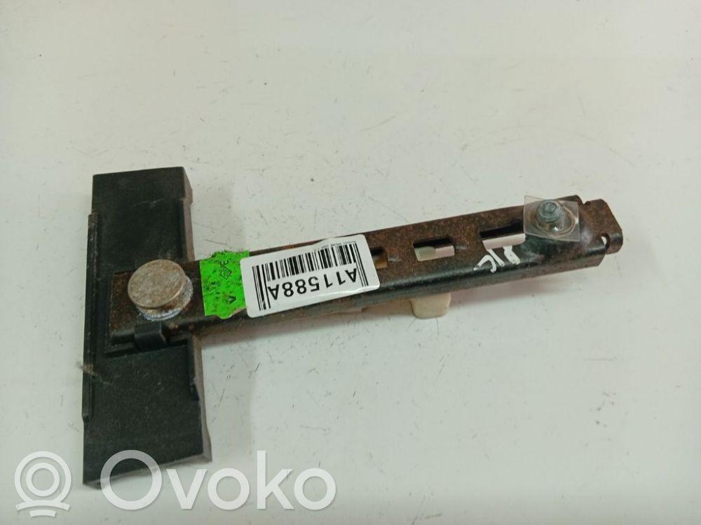 Renault Megane II Guida di regolazione della cintura di sicurezza 