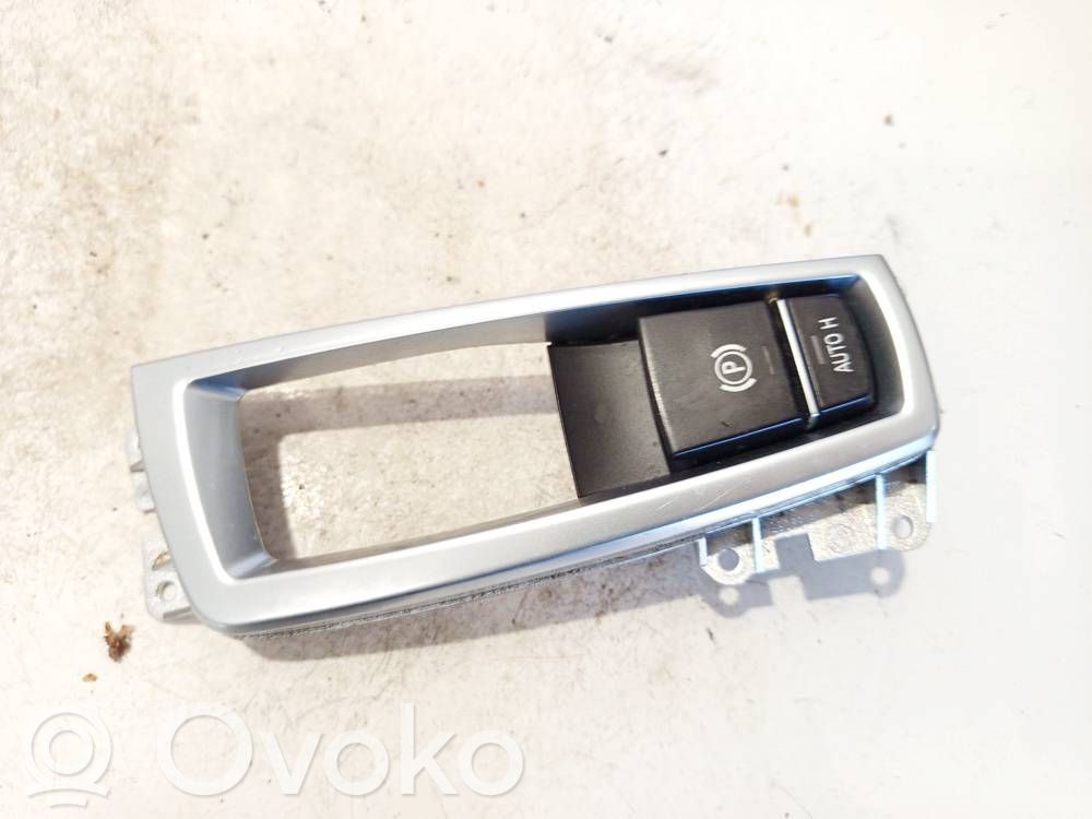BMW 5 F10 F11 Interruttore del freno di stazionamento/freno a mano 