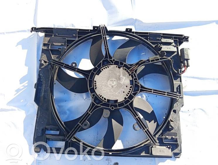 BMW 5 F10 F11 Suport ventilator radiator 