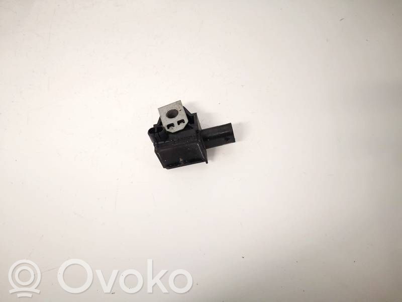 BMW 5 F10 F11 Sensore d’urto/d'impatto apertura airbag 