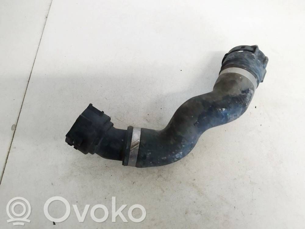 BMW 5 F10 F11 Conductă/furtun lichid de răcire motor 