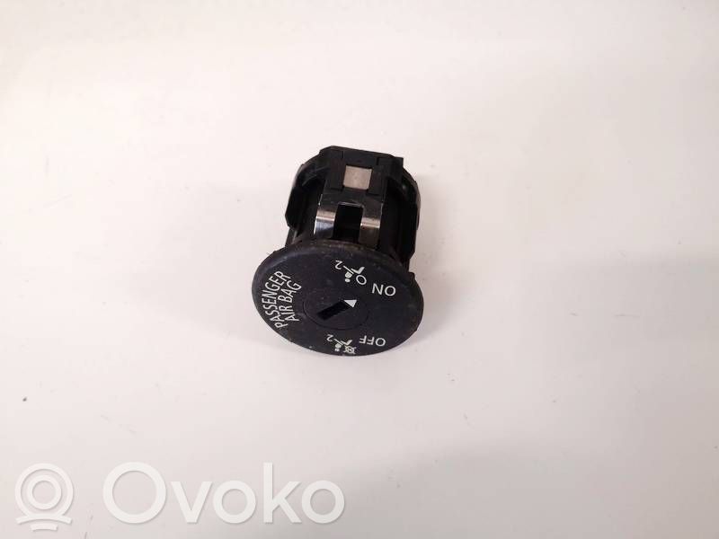 BMW 5 F10 F11 Interruptor de encendido/apagado del airbag de pasajero 