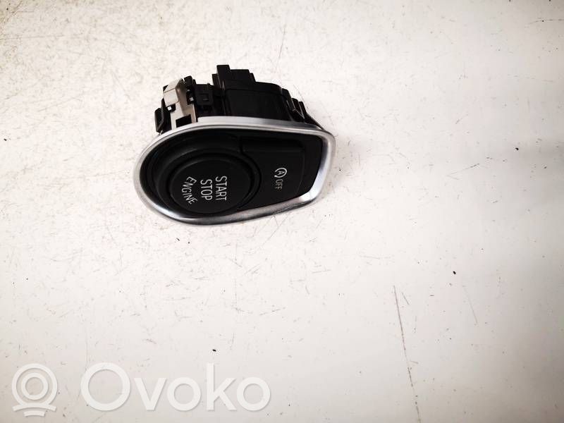 BMW 3 F30 F35 F31 Przycisk zapłonu Start / Stop