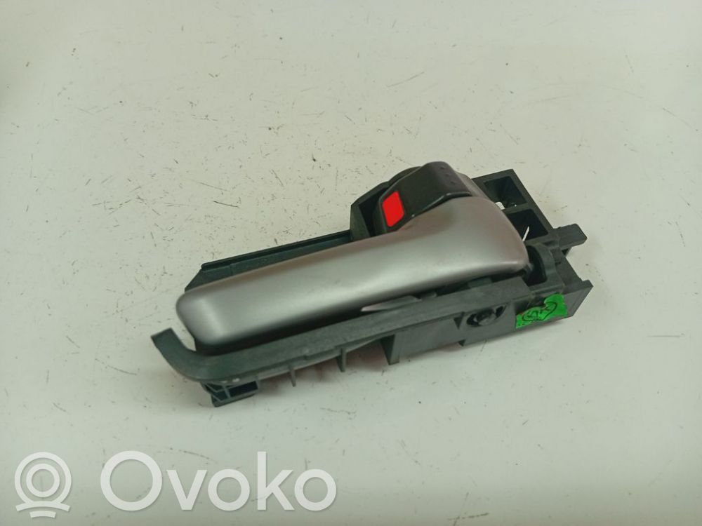 Nissan Pixo Manecilla interna puerta trasera 
