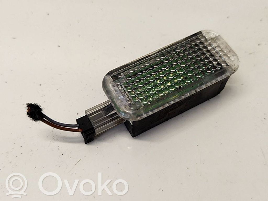 Otras luces interiores   4E0947415,4E0947415,4E0947415