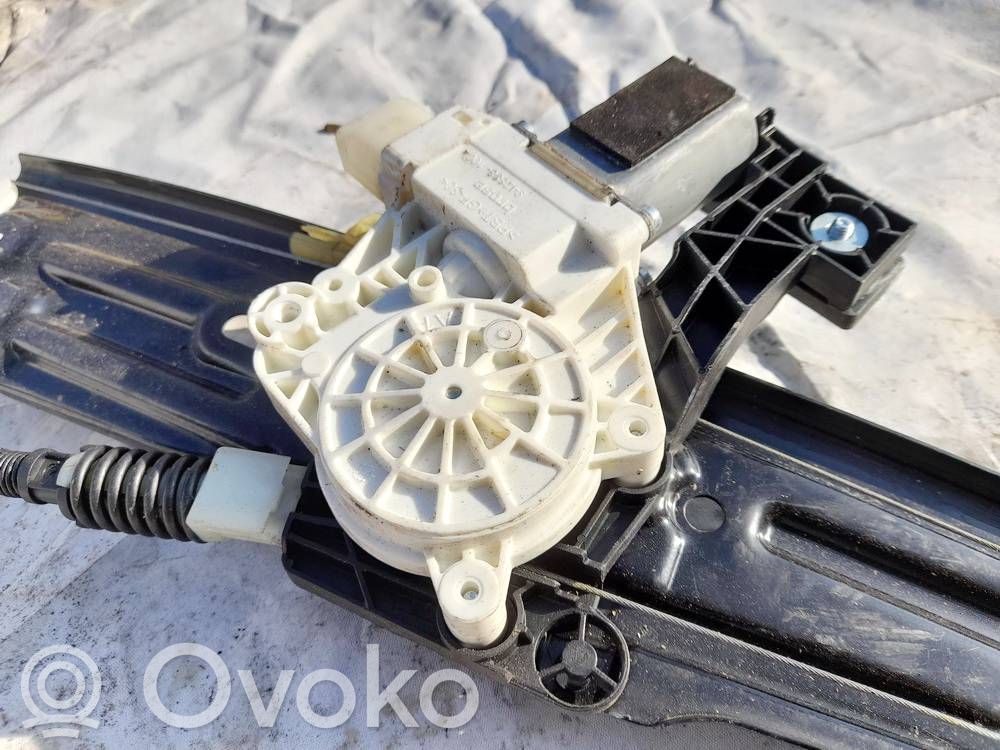BMW 5 F10 F11 Motorino alzacristalli della portiera posteriore
