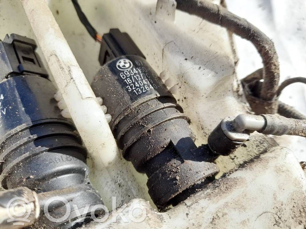 BMW 5 F10 F11 Pompa lavavetri parabrezza/vetro frontale