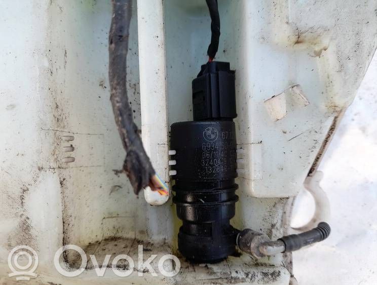 BMW 5 F10 F11 Pompe de lave-glace de pare-brise 