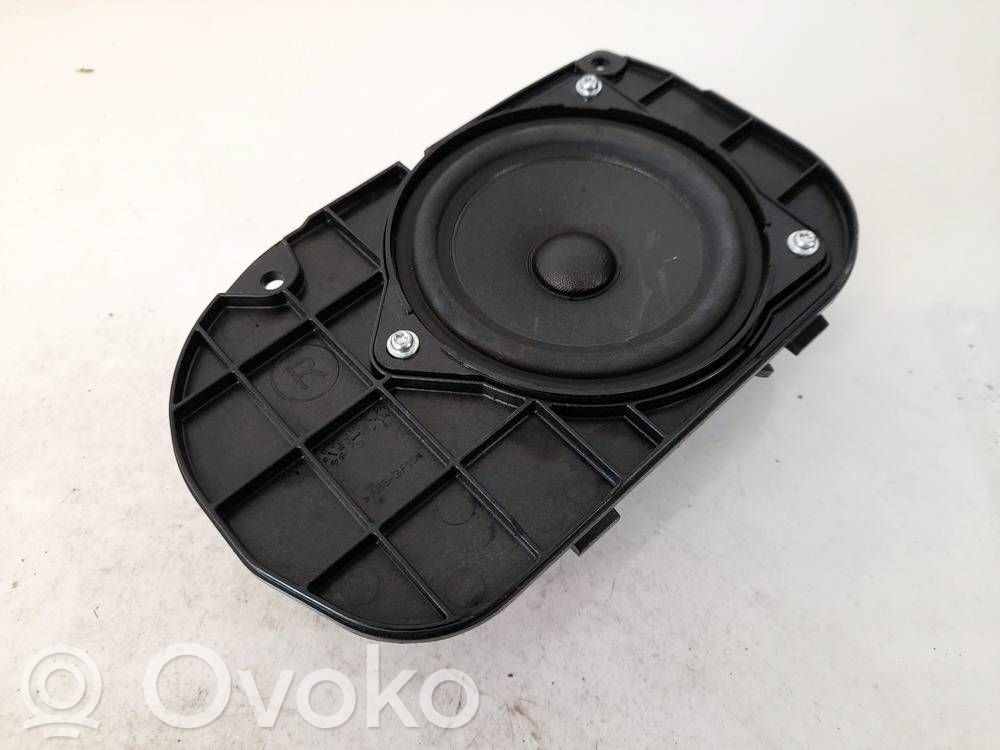 BMW 5 F10 F11 Altoparlante portiera anteriore 