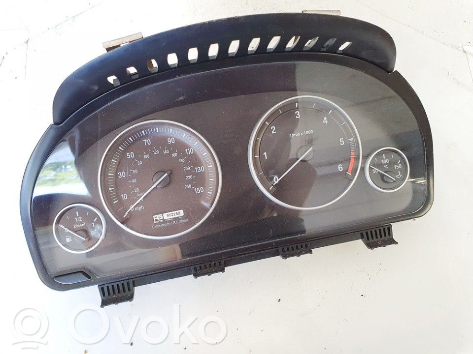 BMW 5 F10 F11 Geschwindigkeitsmesser Cockpit