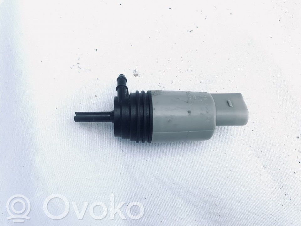 BMW 5 F10 F11 Pompe de lave-glace de pare-brise