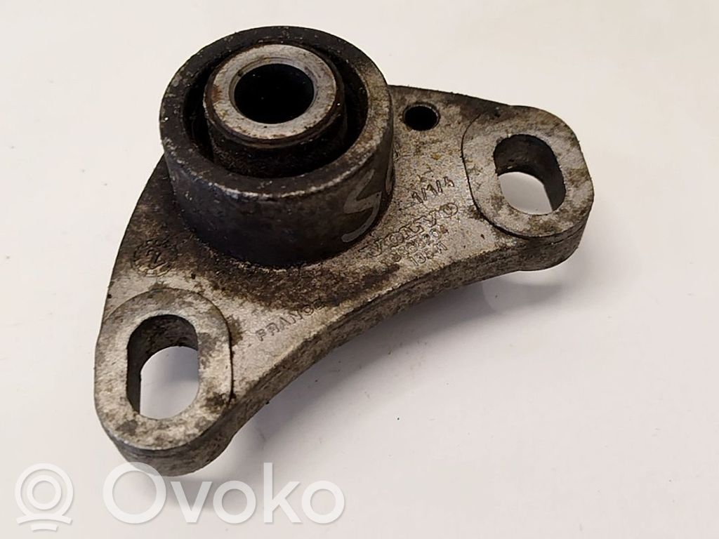 Volvo S60 Supporto di montaggio del motore 