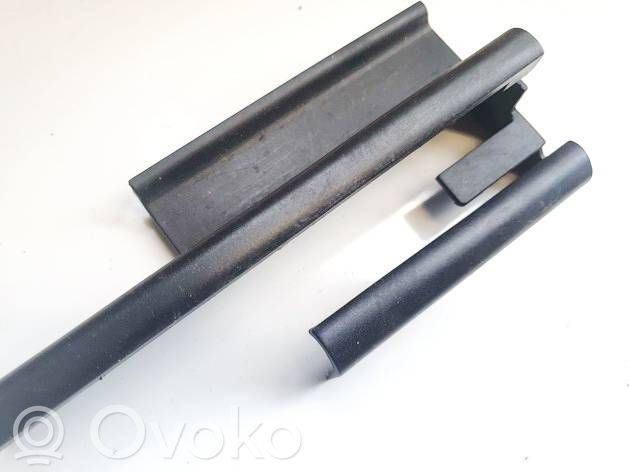 BMW 5 E60 E61 Capac lateral scaun spate jos 