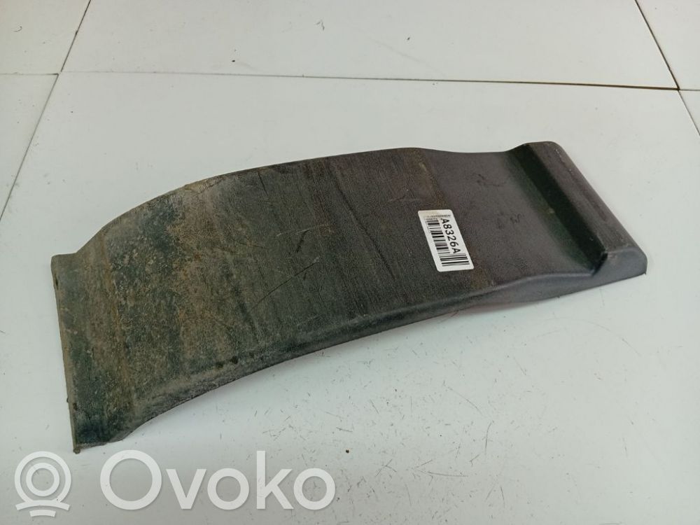 Iveco Daily 30.8 - 9 Apărătoare aripă spate 