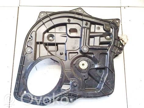 Mazda 6 Regulador con motor de la ventanilla de la puerta corredera 