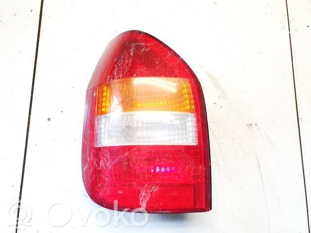 Opel Zafira A Luci posteriori