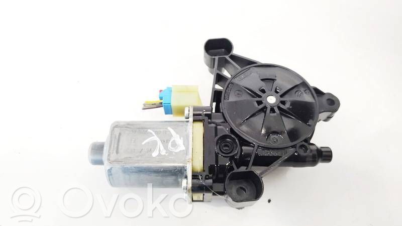 Audi A3 S3 8V Silnik regulatora szyby drzwi przednich 
