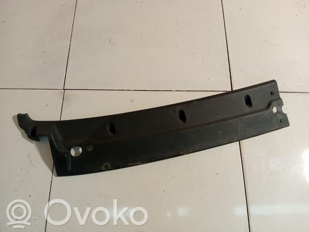 Iveco Daily 30.8 - 9 Rivestimento del tergicristallo 
