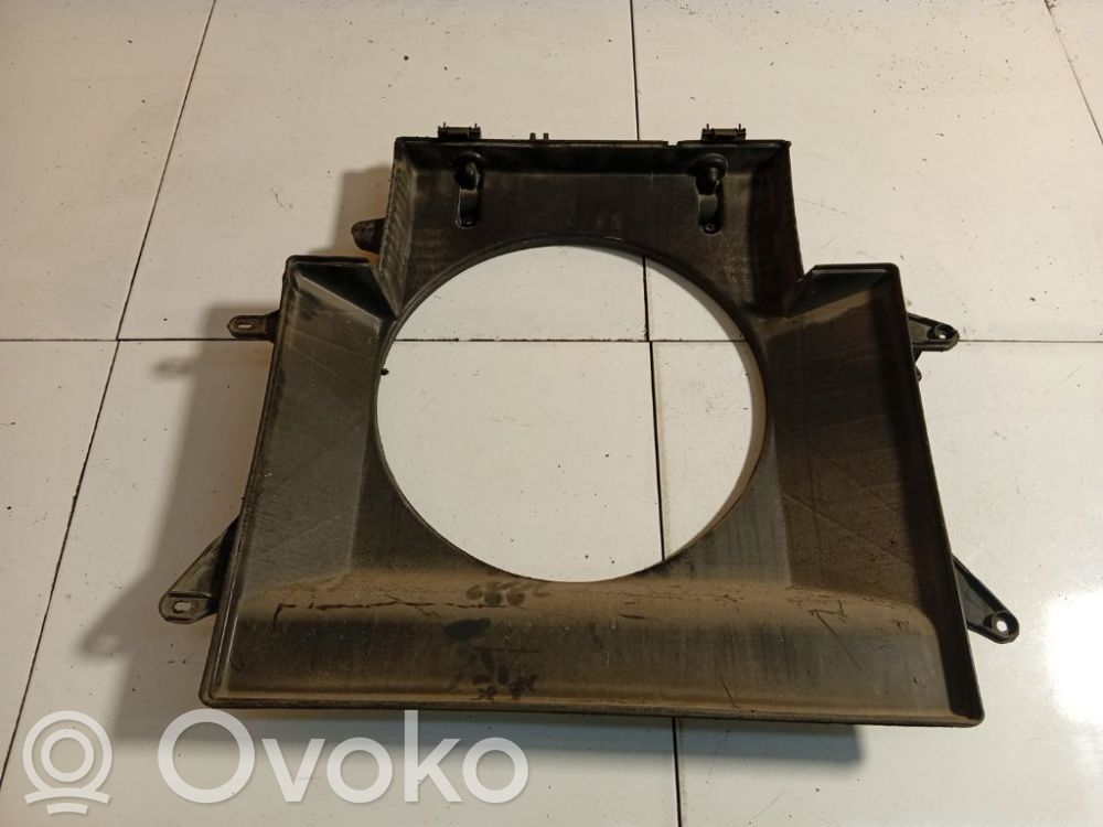 Iveco Daily 30.8 - 9 Suport ventilator radiator 